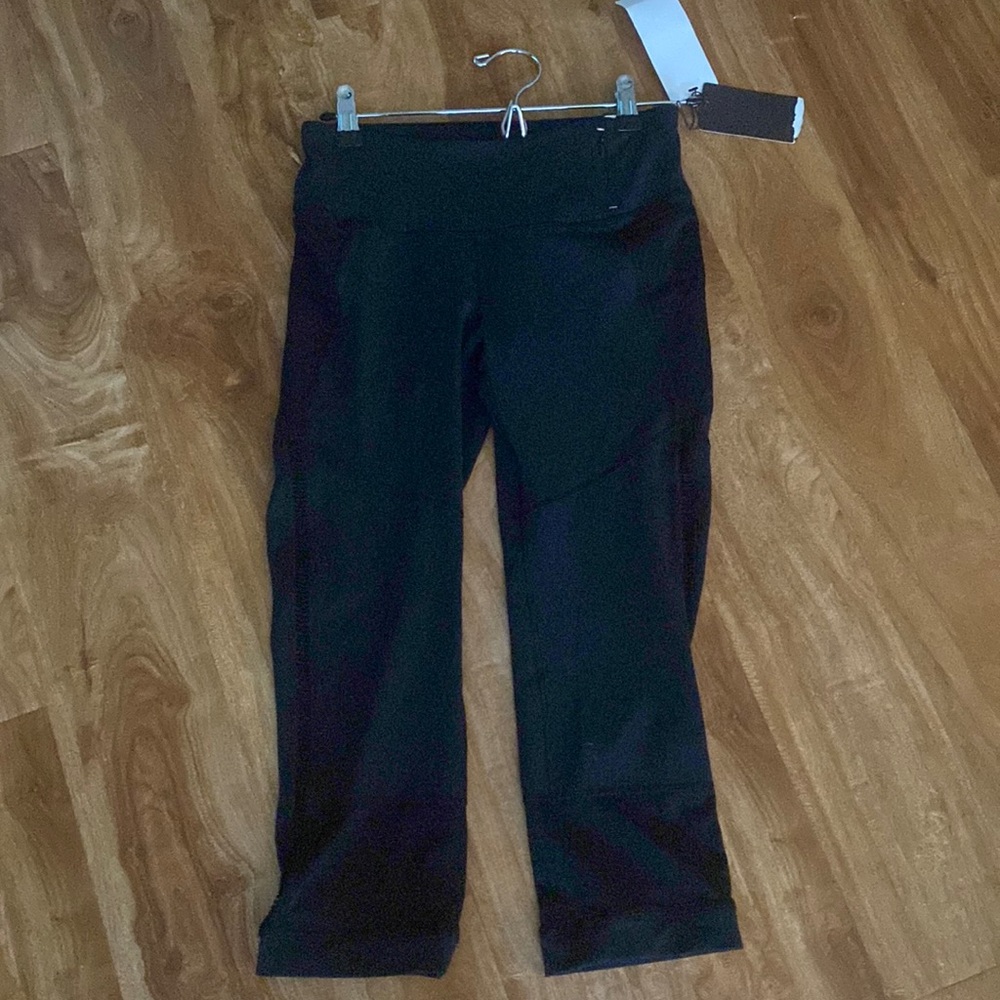 Calia tight fit capri